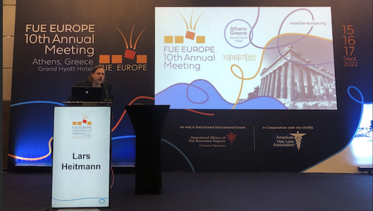 Dr. Lars Heitmann giving a lecture at the FUE-Europe.org congress in Athens in September 2022.